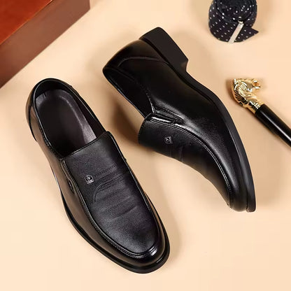 Klassische Herrenschuhe